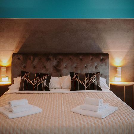 La Luce Di Sirmione Hotel Екстериор снимка